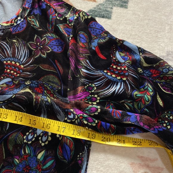 Johnny Was NWT Tie Front Kimono Dress Velvet  Silk Floral Black Jewel size S - Picture 12 of 16